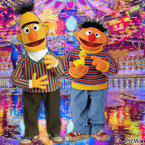 Bert and Ernie at amusement park - GIF animé gratuit