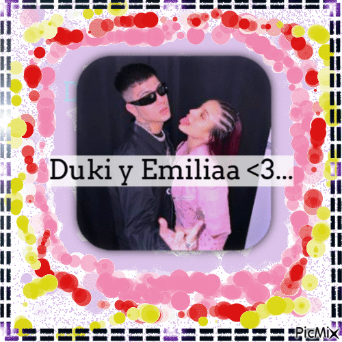 Duki y Emilia <3 - 免费动画 GIF