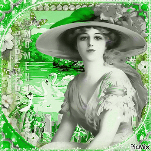 Woman portrait on a green background - GIF animate gratis