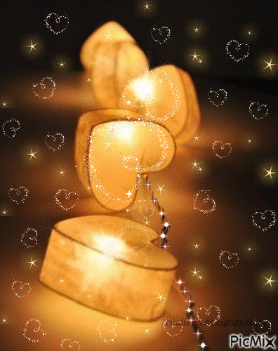 Golden Heartss - 無料のアニメーション GIF