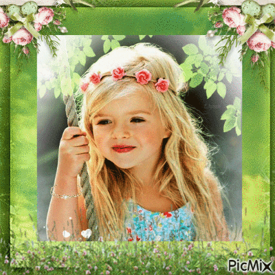 little girl with flower crown - Ingyenes animált GIF