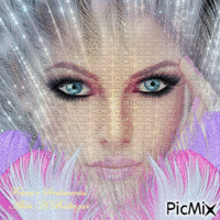 Woman look with feathers animált GIF