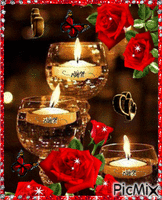 Candles and roses. - Gratis animeret GIF