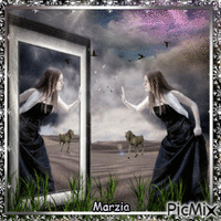donna allo specchio - Bezmaksas animēts GIF