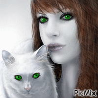 Девушка с котиком GIF animé