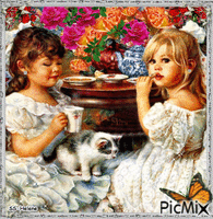 Time for tea and cakes. 动画 GIF