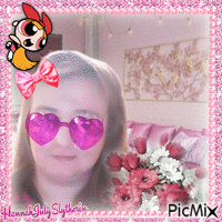 {Me & Blossom in Pink Room} animasyonlu GIF