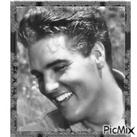Elvis Presley a beautiful smile