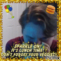 sparkle on! its lunch time! dont forget your veggies! - Ingyenes animált GIF