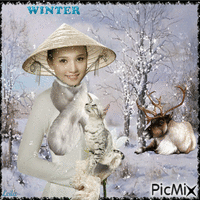 Asian woman in winter landscape - GIF animé gratuit