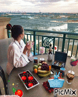 Le petit dejeuner aux bord de Mer animovaný GIF