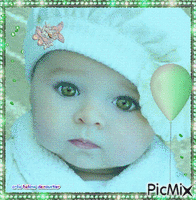 bébé avec ballon vert animuotas GIF