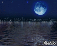 Blue moon GIF animé