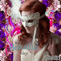 woman in mask - Free animated GIF