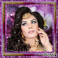 tableau femme sur fond violet - GIF animé gratuit