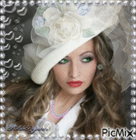 a lady with a white hat/ - Бесплатный анимированный гифка