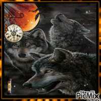 Wolves & A Full Moon. - GIF animado gratis