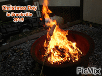 Hot Dogs on Christmas - GIF animado gratis