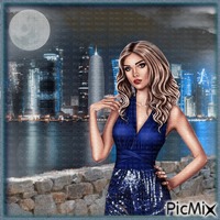 Femme en bleu marine, dans la ville, au clair de lune. - Free PNG