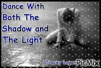 Tracey Logan - GIF animé gratuit