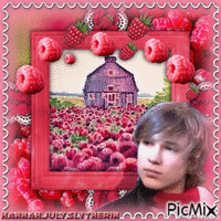 ♥William Moseley and Raspberries♥ GIF animé