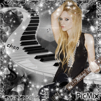 Avril Lavigne 17/09/2018 animasyonlu GIF