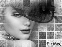 Mujer en blanco y negro geanimeerde GIF