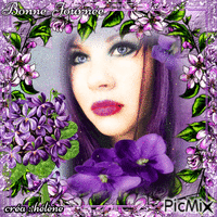 Femme aux violettes