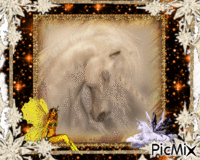 la licorne blanche GIF animado