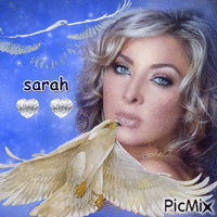 sarah love - GIF animasi gratis