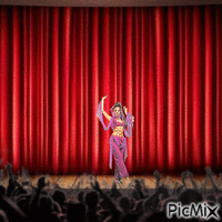 Audience applauding belly dancer animovaný GIF