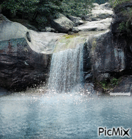 Waterfall - Animovaný GIF zadarmo