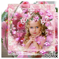 Little Girl in Pink - GIF animé gratuit