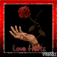Love Hurts - GIF animate gratis