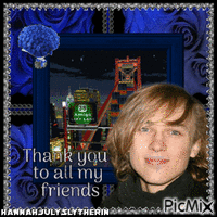 {{Thank you Friends - With William Moseley}} - GIF animé gratuit
