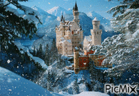 Sninga prie pilies - GIF animé gratuit