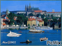 stad med sjö och båtar Animated GIF