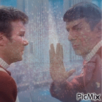 Two to, beam up, Scotty. Animiertes GIF