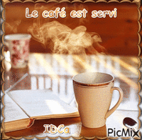 Le café fume анимированный гифка