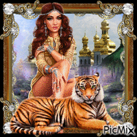 Woman And Tiger - Безплатен анимиран GIF