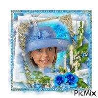 Frau mit blauem Hut und blauen Blumen