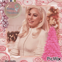 Concours : Lady Gaga en rose pour Noël