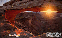 amanecer montañoso - 無料のアニメーション GIF