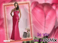 in pink Gif Animado