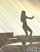 Woman dancing GIF animé