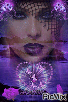 femme au couleurs violet GIF animé