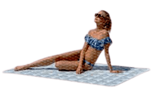 kvinna på stranden - ücretsiz png