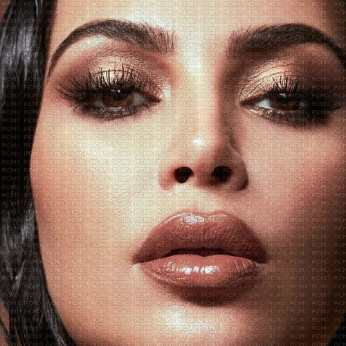Kim Kardashian - 免费PNG