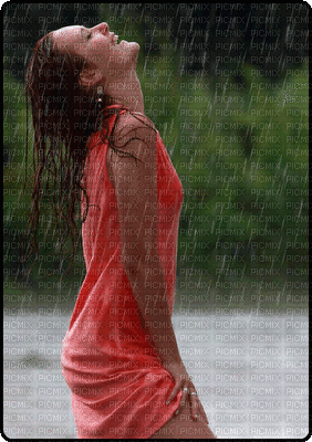 WOMAN SMILING IN THE RAIN - Free animated GIF