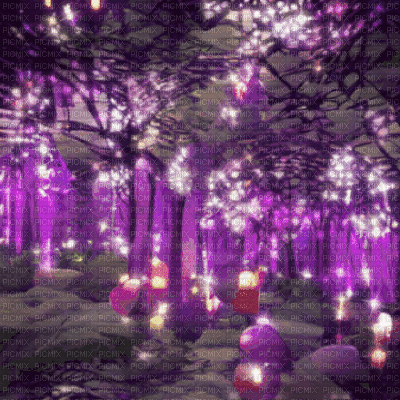 Purple Fantasy Forest - Ilmainen animoitu GIF